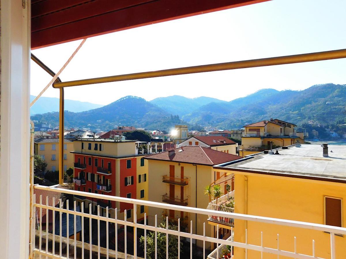 Attico Vista Mare, Levanto Buitenkant foto